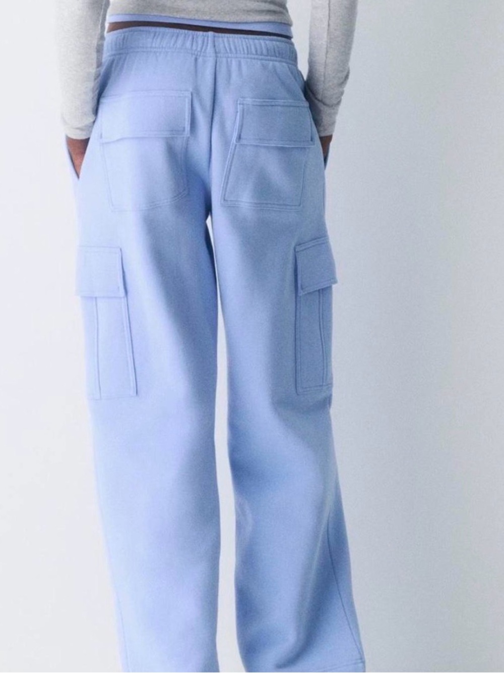 Aritzia Sweat Fleece Mega Cargo Straight Leg XS/ Reg Length/ Dayflower Blue